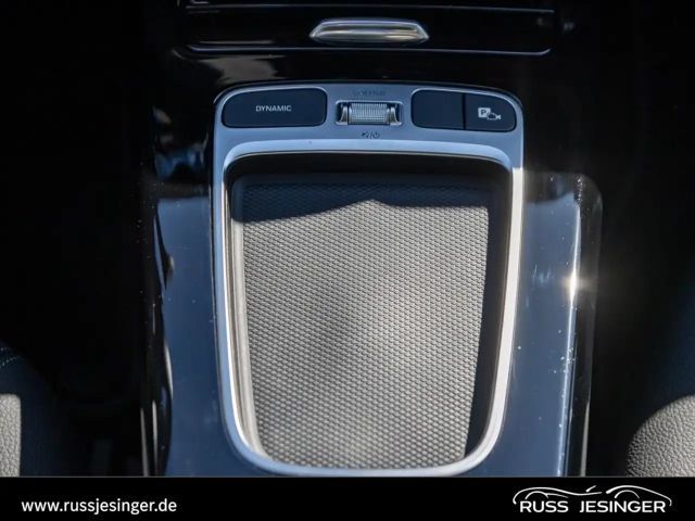 Mercedes-Benz A 200 Progressive