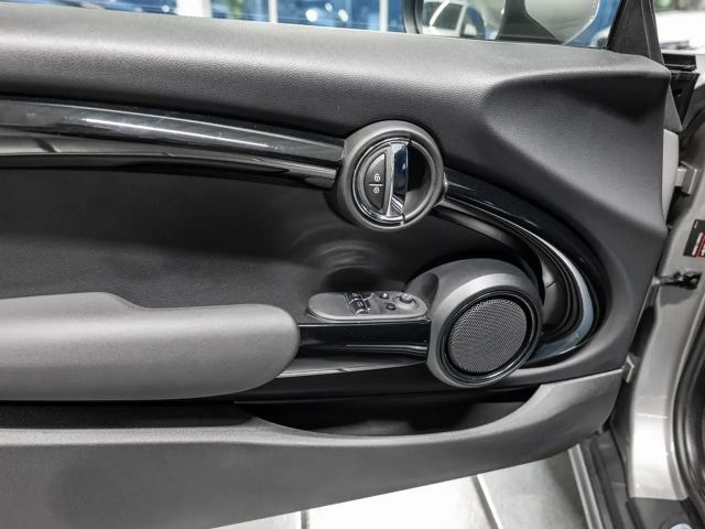 MINI Cooper Essential Trim FACEL. LED SHZ PDC