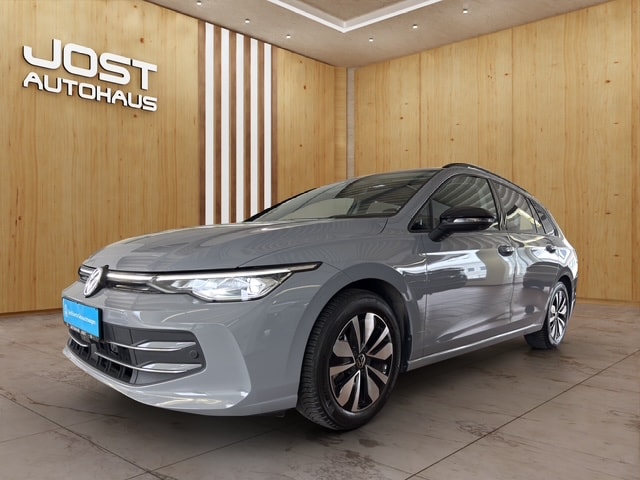 Volkswagen Golf 1.5 eTSI DSG Golf VIII Variant