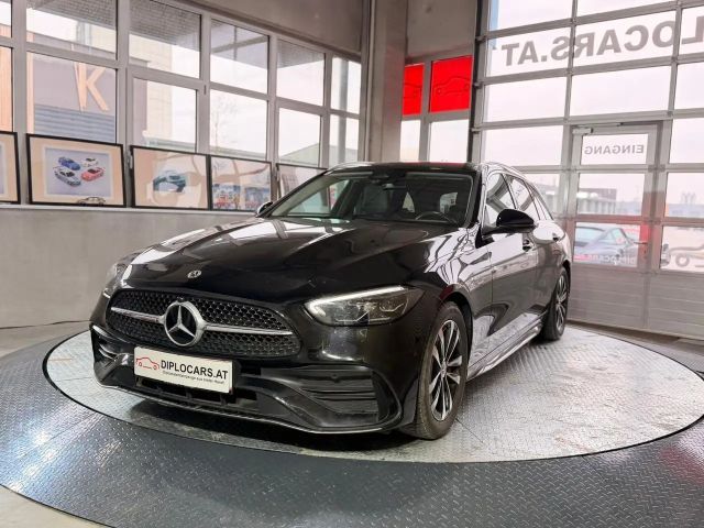 Mercedes-Benz C 220 4MATIC AMG Line