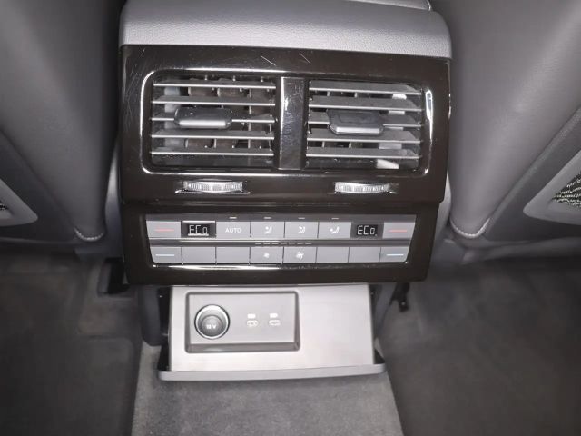 Volkswagen Touareg 3.0 V6 TDI Elegance Elegance