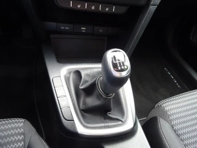 Kia XCeed EDITION, LM, KLIMA, BEH. SITZE, METALLIC