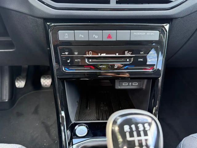 Volkswagen T-Cross Friends TSI