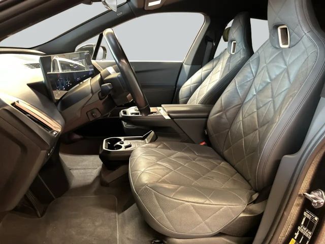 BMW iX xDrive40