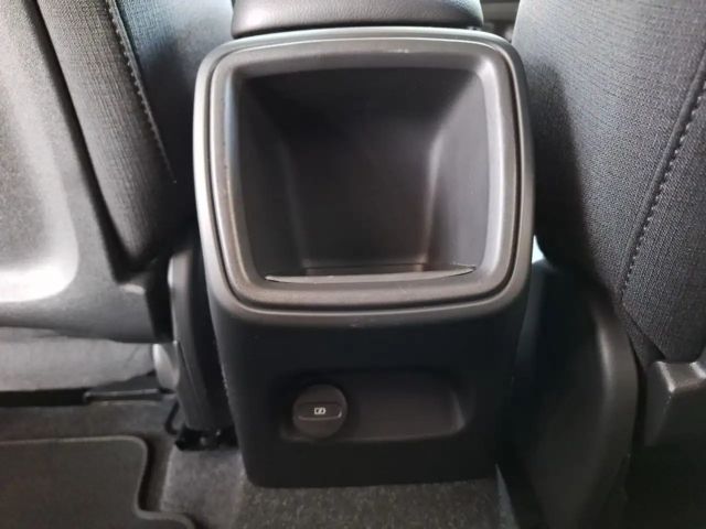 Volvo XC40 Core Momentum