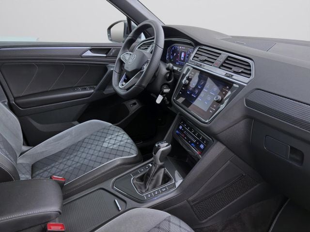 Volkswagen Tiguan 2.0 TDI DSG IQ.Drive R-Line