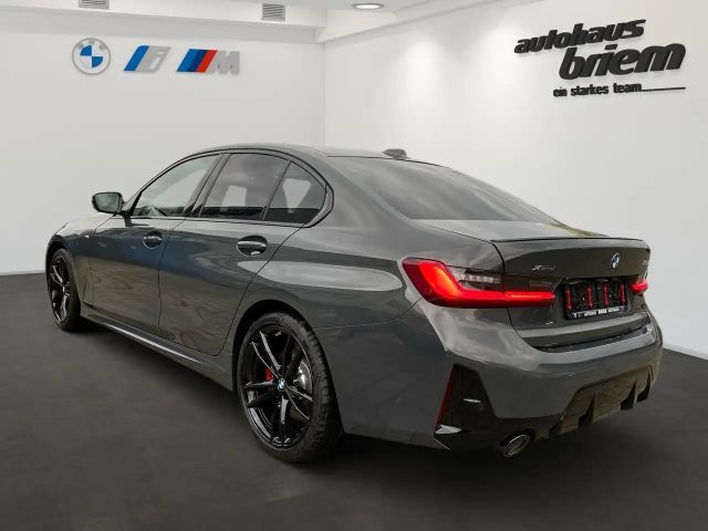 BMW 330 330d M-Sport Sedan xDrive