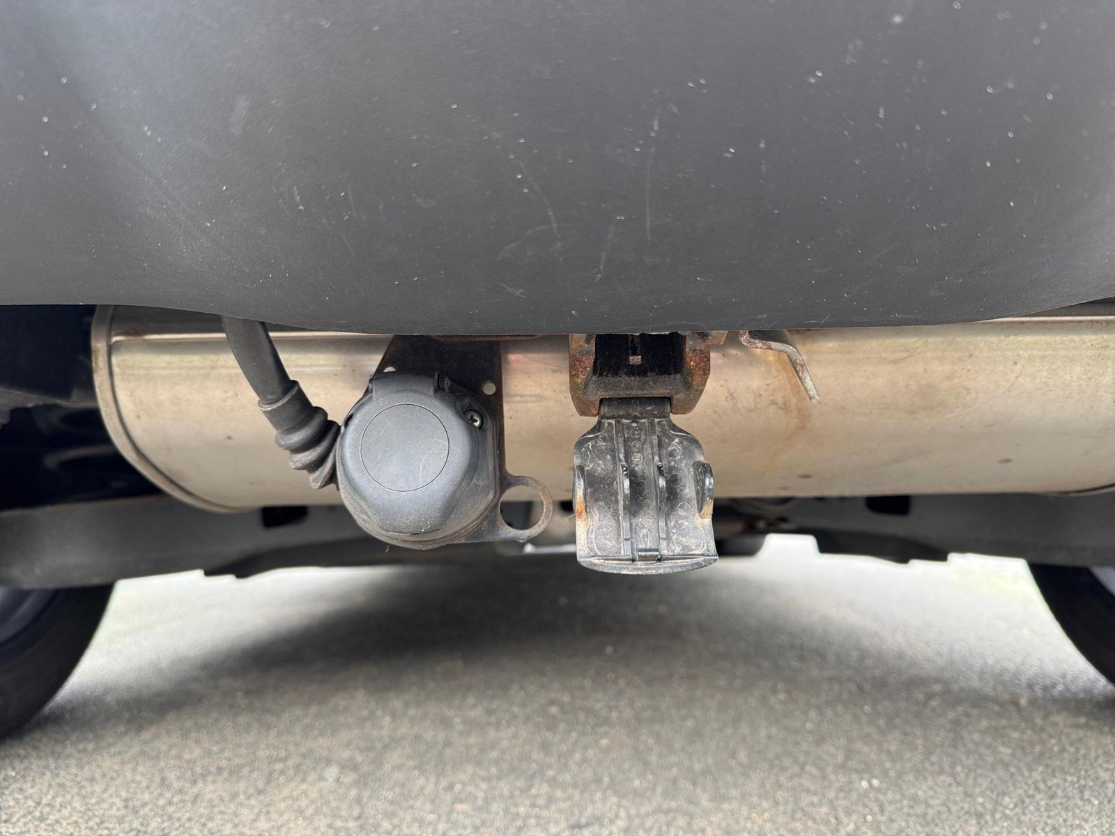 Toyota C-HR Business