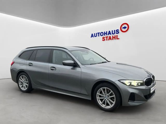 BMW 320 320d Touring xDrive
