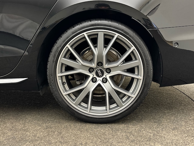 Audi A4 40 TDI Avant Quattro S-Line S-Tronic