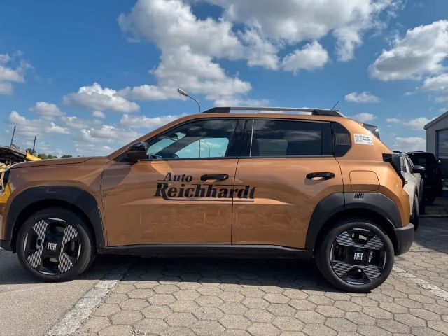 Fiat Grande Panda E La Prima