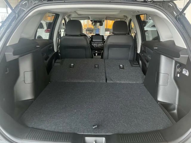 Suzuki S-Cross Hybrid