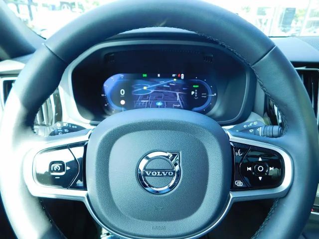 Volvo XC60 AWD Plus T6