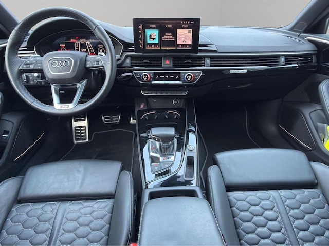 Audi RS4 Avant Quattro