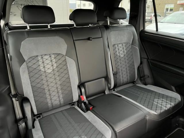 Volkswagen Tiguan Allspace DSG R-Line