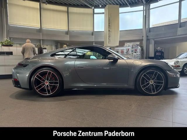 Porsche 992 Carrera Coupé