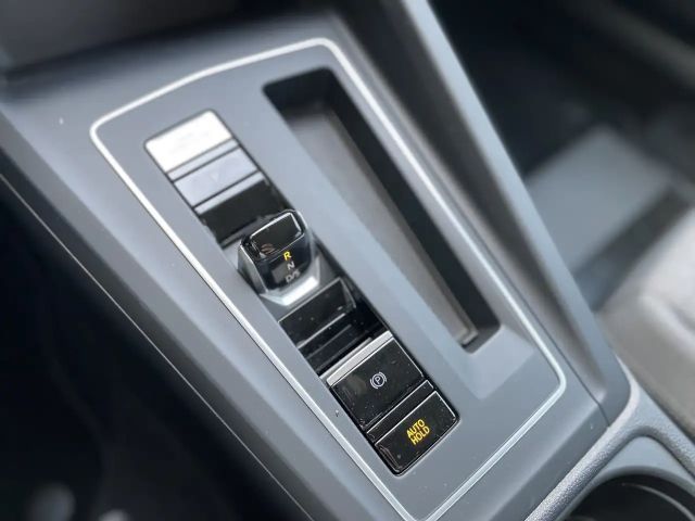 Volkswagen Golf Golf VIII IQ.Drive Move