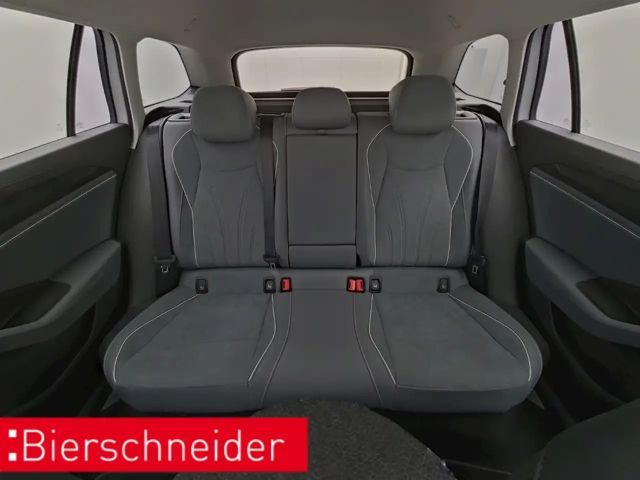 Volkswagen Passat 1.5 TSI DSG Variant