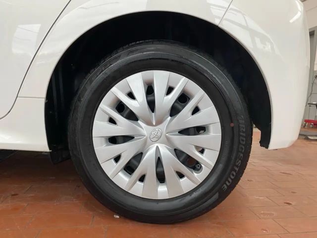 Toyota Yaris 1.0 VVT-i Comfort Hatchback