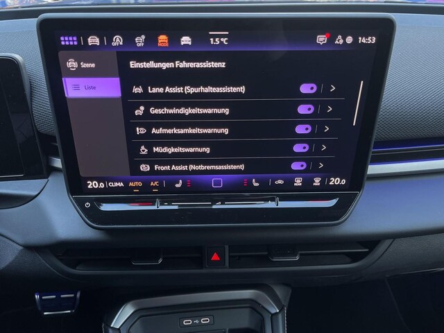 Volkswagen T-Roc 1.5 eTSI DSG R-Line