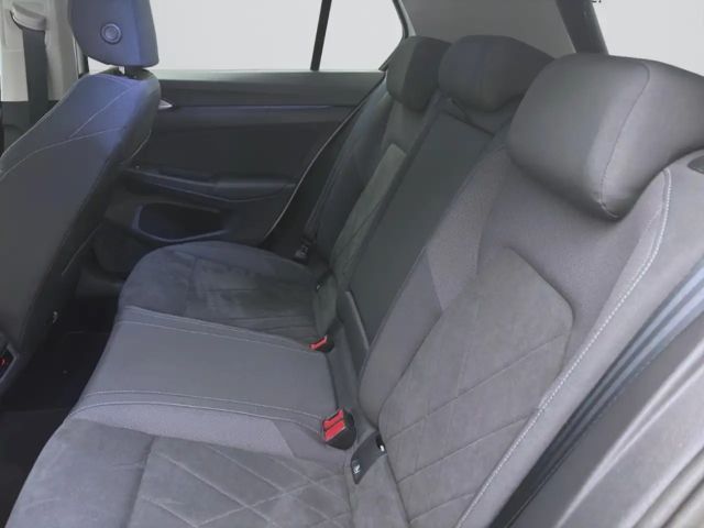 Volkswagen Golf 2.0 TDI DSG Style