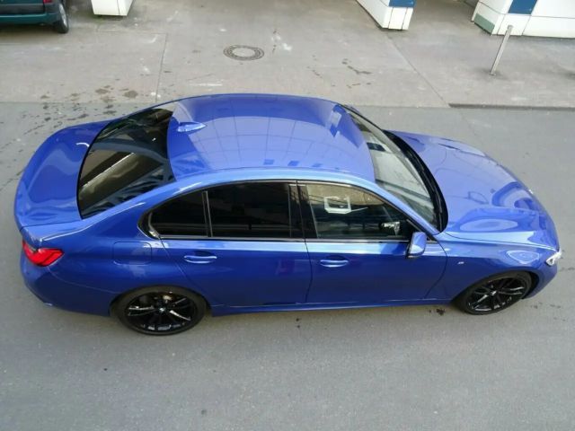 BMW 330 330i M-Sport Sedan xDrive