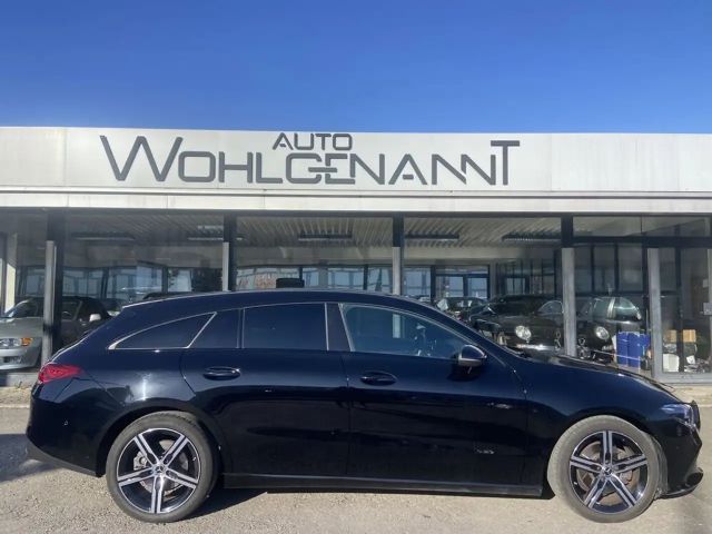 Mercedes-Benz CLA 200 CLA 200 d