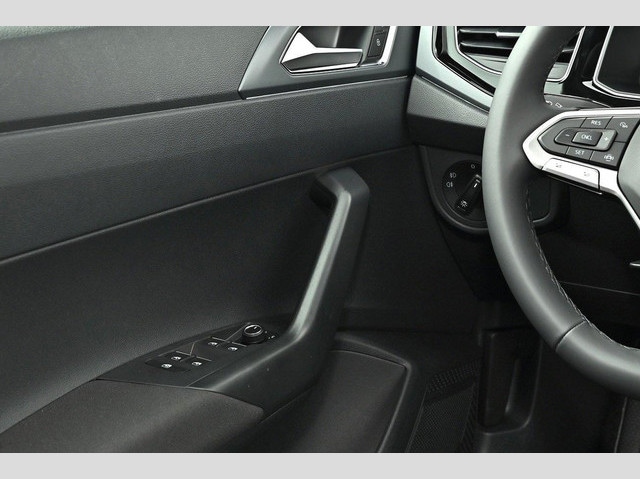 Volkswagen Taigo 1.0 TSI DSG R-Line