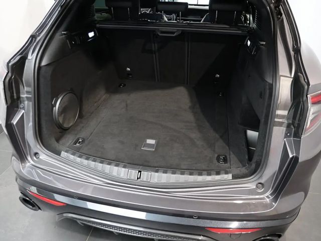 Alfa Romeo Stelvio AT8 Q4 Veloce