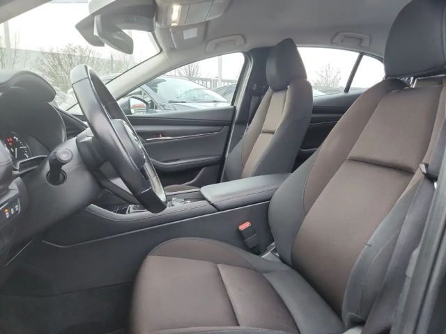 Mazda 3 Exclusive-line SkyActiv