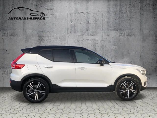 Volvo XC40 R-Design