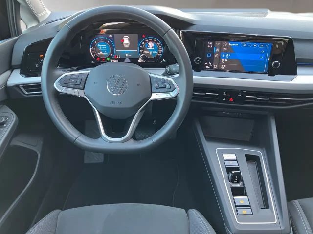 Volkswagen Golf DSG Life Variant