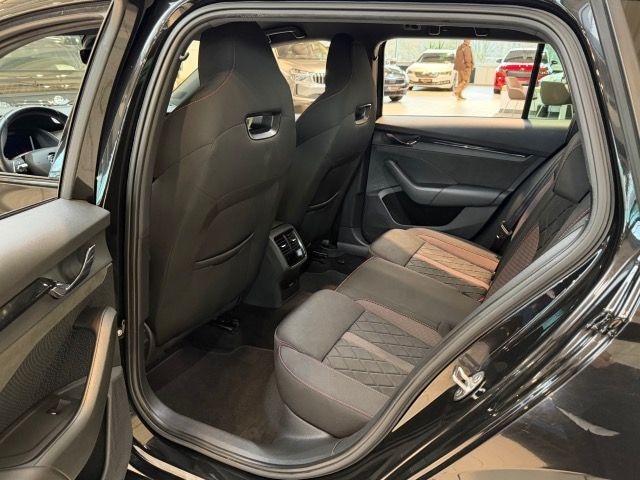 Skoda Octavia 2.0 TSI Combi RS