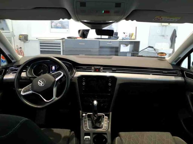 Volkswagen Passat 1.5 TSI DSG Variant