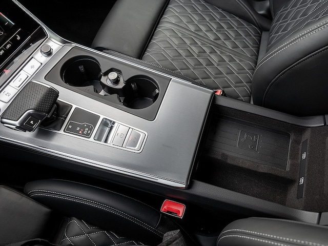 Audi S6 Avant Quattro