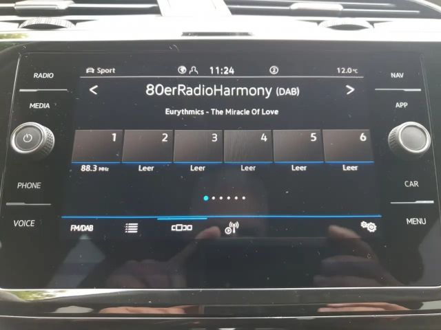 Volkswagen Touran 1.5 TSI DSG R-Line