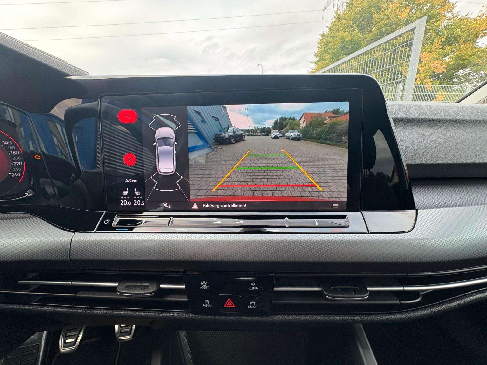 Volkswagen Golf 1.5 TSI Golf VIII