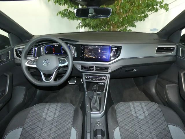 Volkswagen Taigo 1.0 TSI DSG R-Line