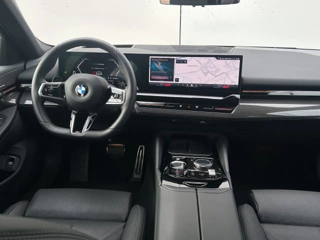 BMW 540 540d M-Sport Touring xDrive