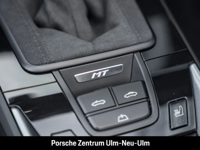 Porsche 992 Cabrio Carrera Turbo