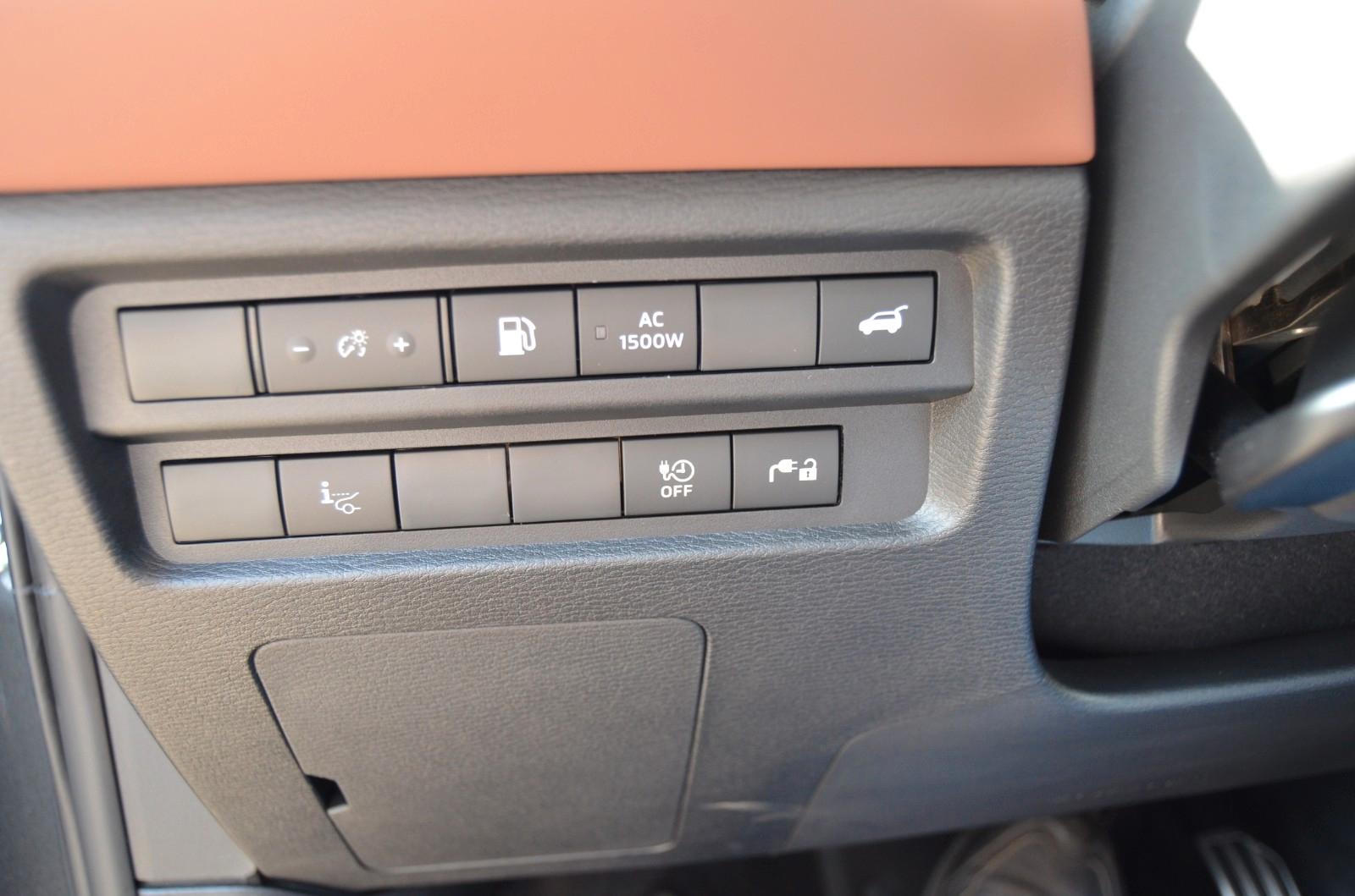 Mitsubishi Outlander 4WD PHEV