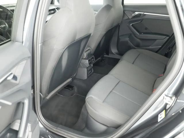 Audi A3 30 TFSI Sedan