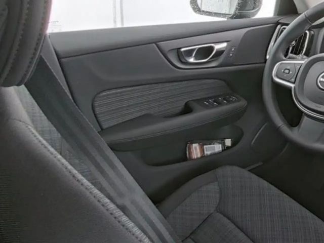 Volvo V60 Core