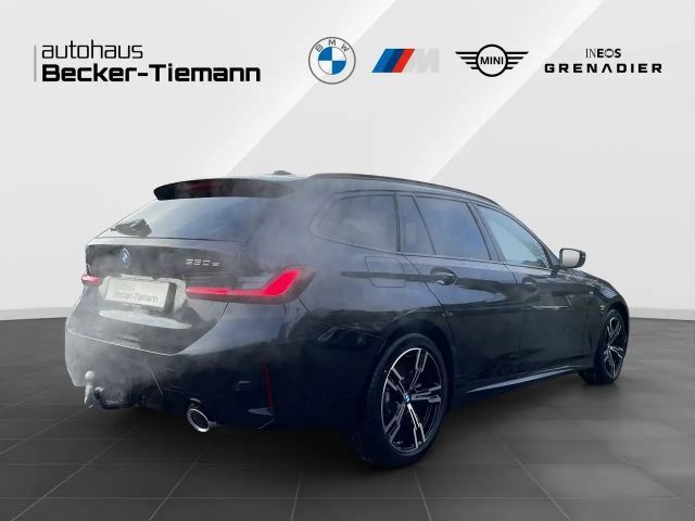 BMW 330 330e M-Sport Touring