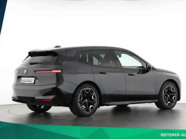 BMW iX xDrive40
