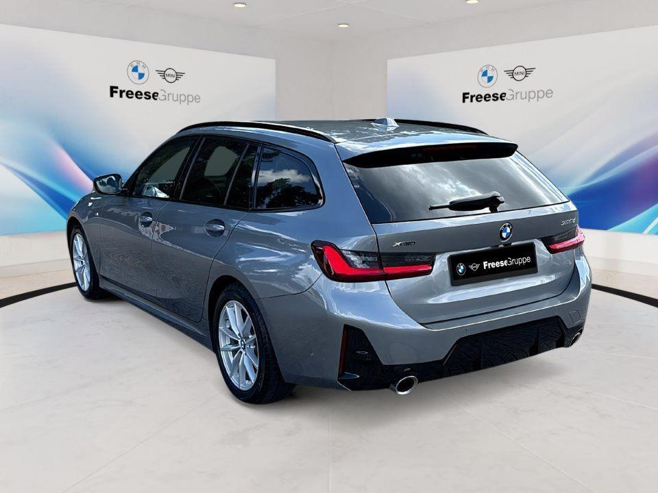BMW 320 320d Touring xDrive