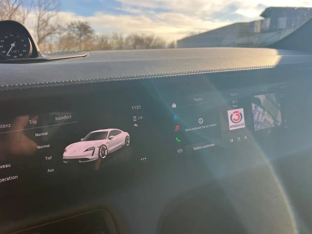 Porsche Taycan Performance Plus