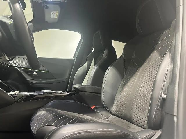 Peugeot 2008 BlueHDi EAT8 GT-Line