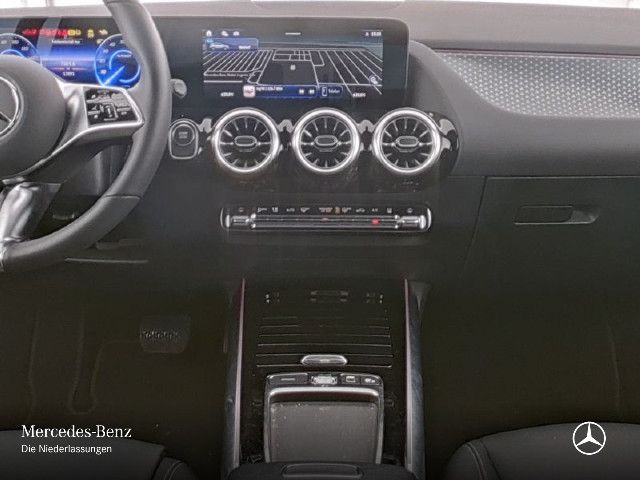 Mercedes-Benz EQA 300 4MATIC