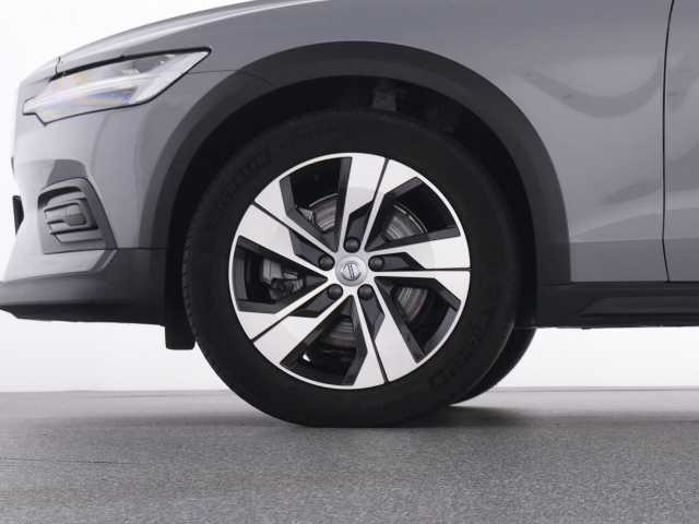 Volvo V60 Cross Country CC